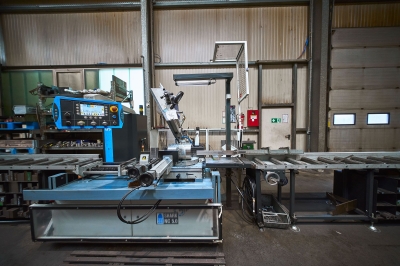 CNC-Metallbandsäge MEP Shark 332 NC 5.0 im Maschinenpark von duotec Sondermaschinenbau